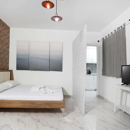 Aegean Bliss Polychrono